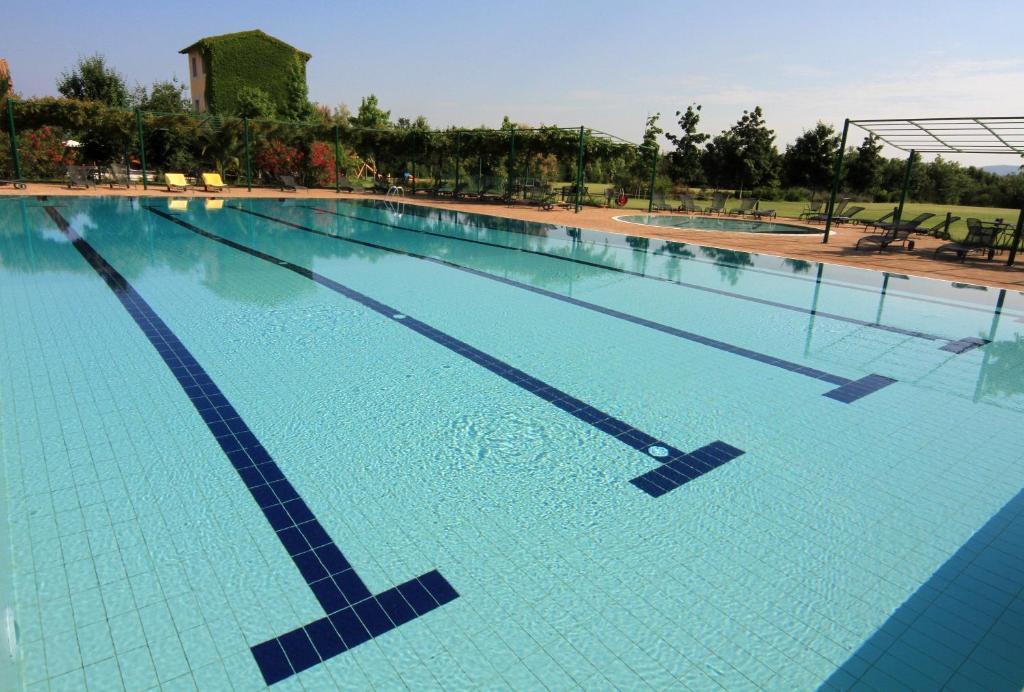 Campastrello Sport Hotel Residence Кастането Кардучи Екстериор снимка